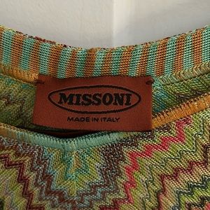 Waisr 25”, bust bust 32”